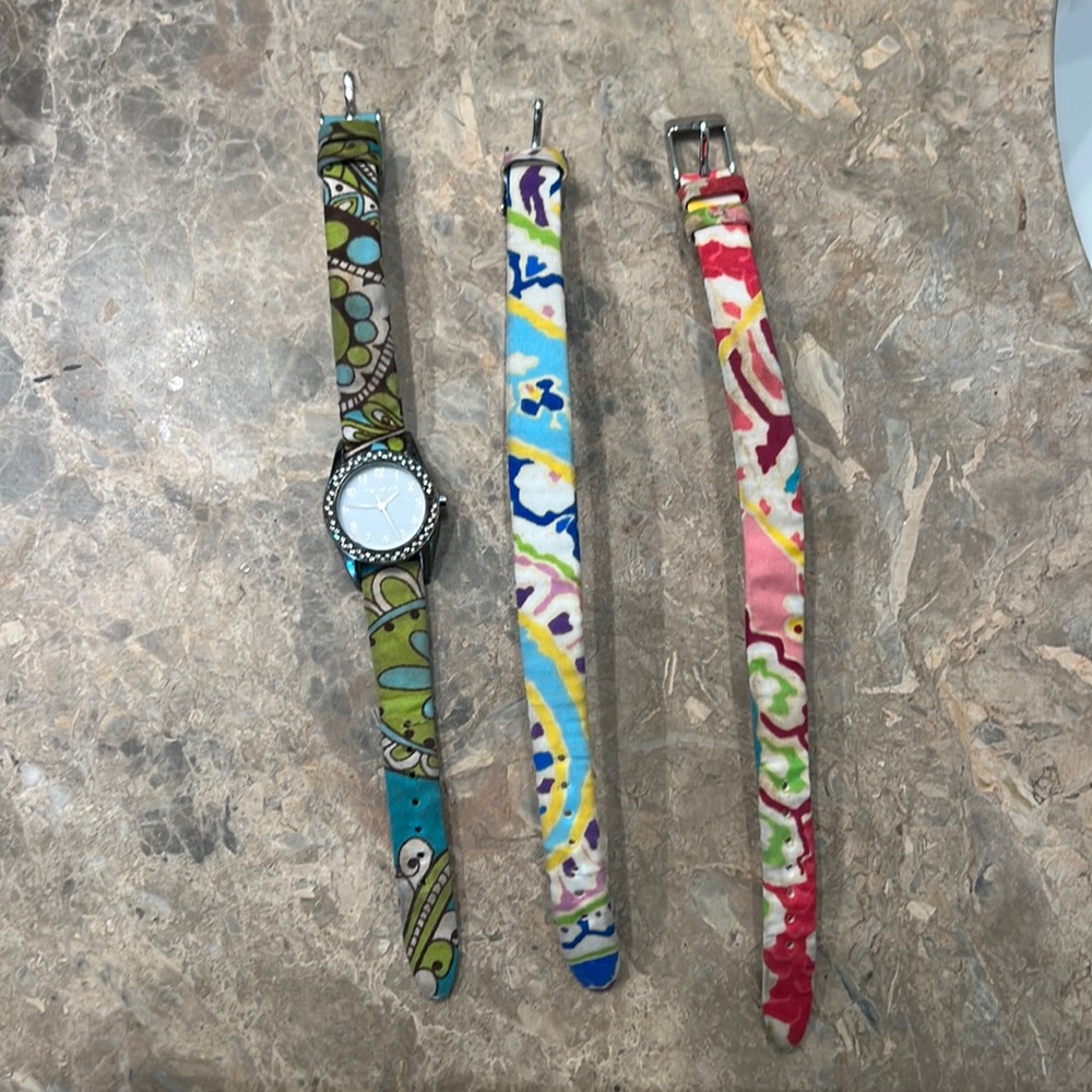 Vera Bradley Vintage Watch. Used. 2 extra bands included.